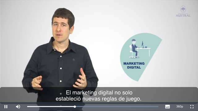 Screenshot de curso en español sobre el marketing digital, parte de un programa con certificacion en Coursera